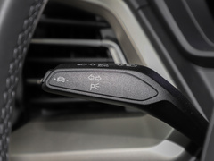2022款 40 e-tron 星耀型 锦衣套装