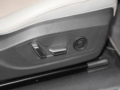2022款 40 e-tron 星耀型 锦衣套装
