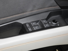 2022款 40 e-tron 星耀型 锦衣套装
