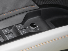 2022款 40 e-tron 星耀型 锦衣套装