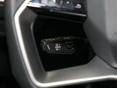 2022款 40 e-tron 星耀型 锦衣套装