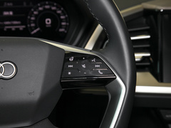 2022款 40 e-tron 星耀型 锦衣套装