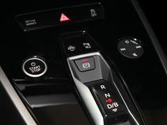 2022款 40 e-tron 星耀型 锦衣套装
