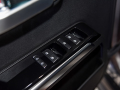2021款 2.0T 自动四驱环塔冠军版