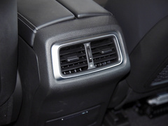 2021款 2.0T 自动四驱环塔冠军版