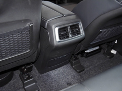 2021款 2.0T 自动四驱环塔冠军版