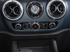 2021款 2.0T 自动四驱环塔冠军版