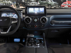 2021款 2.0T 自动四驱环塔冠军版