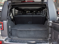 2021款 2.0T 自动四驱环塔冠军版