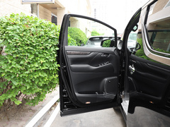 2021款 皇冠 双擎 2.5L HV至尊版