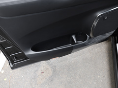 2021款 皇冠 双擎 2.5L HV至尊版
