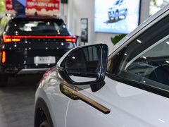2023款 400T 两驱舒享版
