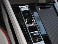 2021款 380TSI 四驱尊崇豪华版