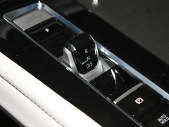 2021款 380TSI 四驱尊崇豪华版