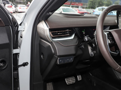 2021款 2.0T 四驱特醇版