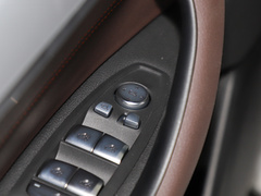 2021款 sDrive25i 曜夜版