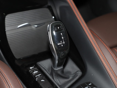 2021款 sDrive25i 曜夜版