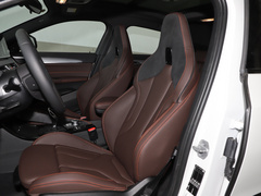 2021款 sDrive25i 曜夜版