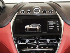 2022款 4.0T V8