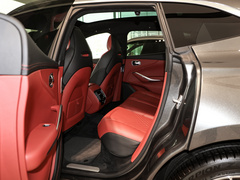 2022款 4.0T V8