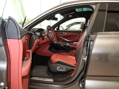 2022款 4.0T V8