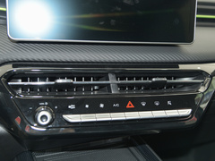 2021款 1.5T 黄金兔