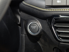2021款 1.5L 手动铂金版