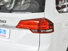 2021款 1.5L 手动舒适型 7座