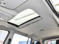 2021款 1.5L 手动舒适型 7座