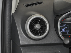 2021款 1.5L 手动舒适型 7座
