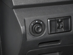 2021款 1.5L 手动舒适型 7座