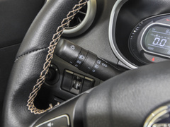 2021款 1.5L 手动舒适型 7座