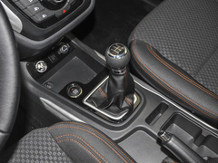 2021款 1.5L 手动舒适型 7座