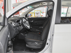 2021款 1.5L 手动舒适型 7座