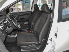 2021款 1.5L 手动舒适型 7座