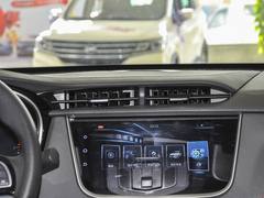 2021款 1.5T 自动黄金版