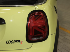 2022款 2.0T COOPER S CABRIO Sidewalk