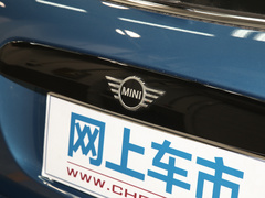 2022款 1.5T COOPER 艺术家