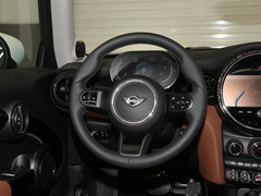 2022款 1.5T COOPER 艺术家