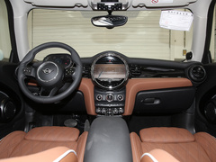 2022款 1.5T COOPER 艺术家