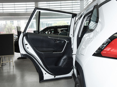 2021款 2.5L 两驱劲擎版 