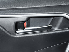2021款 2.5L 两驱劲擎版 