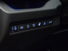 2021款 2.5L 四驱激擎版 