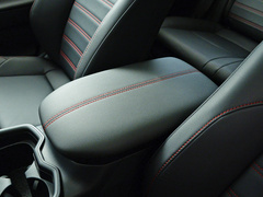 2021款 2.5L 四驱激擎版 