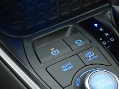 2021款 2.5L 四驱激擎版 