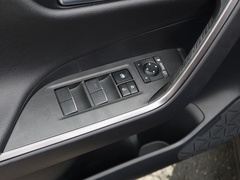 2021款 2.5L 四驱激擎版 