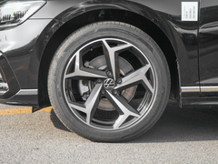 2023款 200万辆纪念版 330TSI DSG领先型