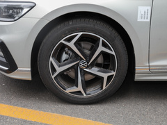 2023款 200万辆纪念版 330TSI DSG领先型