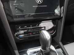 2023款 200万辆纪念版 330TSI DSG领先型