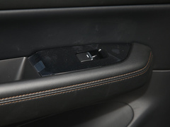 2021款 2.5L 自动四驱旗舰型